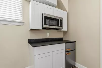 25207 Lake View Drive, Spicewood, TX 78669 - Photo 24