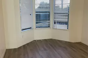 915 W 23rd St, Austin, TX 78705 - Photo 6