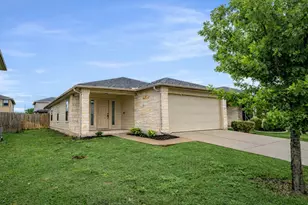 627 Pinnacle Dr, Georgetown, TX 78626 - Photo 2