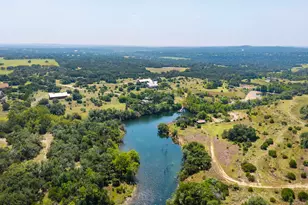 520 Holder Ln, Dripping Springs, TX 78620 - Photo 1