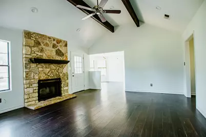204 E Lakeshore Drive, Dripping Springs, TX 78620 - Photo 12