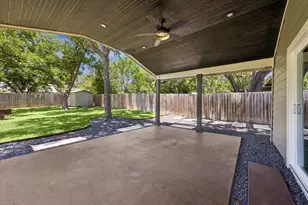 5304 Basswood Ln, Austin, TX 78723 - Photo 16
