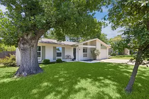 5304 Basswood Ln, Austin, TX 78723 - Photo 2