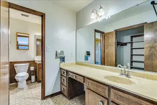 9763 Ranch Road 1623, Blanco, TX 78606 - Photo 22