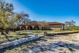 9763 Ranch Road 1623, Blanco, TX 78606 - Photo 4