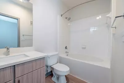 8515 S Interstate 35 Road #16218, Austin, TX 78744 - Photo 6