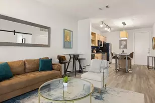 810 W St Johns Ave, Austin, TX 78752 - Photo 8
