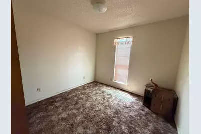 1001 W 17th Street, Georgetown, TX 78626 - Photo 6