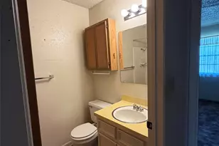 1001 W 17th St, Georgetown, TX 78626 - Photo 8