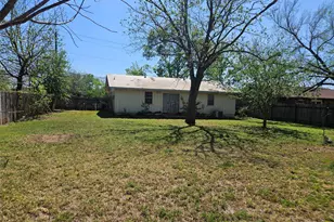 1001 W 17th St, Georgetown, TX 78626 - Photo 10