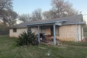 326 The Forest Rd, Dale, TX 78616 - Photo 2