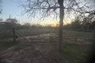 326 The Forest Rd, Dale, TX 78616 - Photo 34