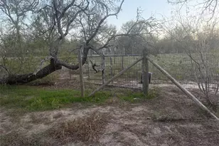 326 The Forest Rd, Dale, TX 78616 - Photo 28