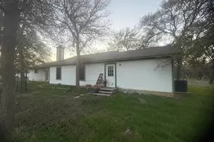 326 The Forest Rd, Dale, TX 78616 - Photo 10