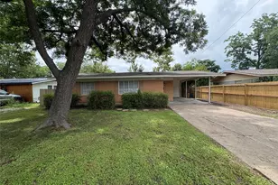 1307 Corona Dr, Austin, TX 78723 - Photo 1
