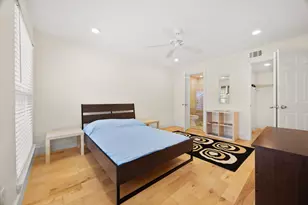 909 Reinli St, Austin, TX 78751 - Photo 14