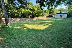 504 Clover Ct, Austin, TX 78745 - Photo 10