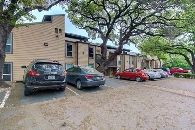 1000 W 26th Street #216, Austin, TX 78705 - Photo 2