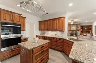2004 Fountainwood Dr, Georgetown, TX 78633 - Photo 8