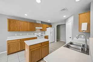 20701 Camel Back St, Lago Vista, TX 78645 - Photo 12