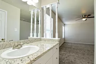 300 N Field St, Round Rock, TX 78681 - Photo 18