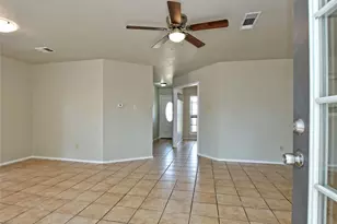 300 N Field St, Round Rock, TX 78681 - Photo 8