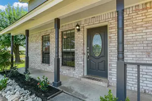 300 N Field St, Round Rock, TX 78681 - Photo 4