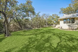 6810 Caudill Ln, Austin, TX 78738 - Photo 34