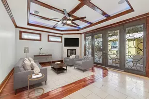 1904 E 13th St, Austin, TX 78702 - Photo 6