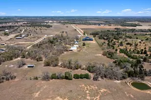 359 N County Line Rd, Elgin, TX 78621 - Photo 20