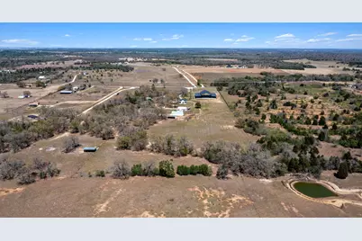 359 N County Line Road, Elgin, TX 78621 - Photo 20