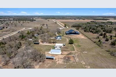 359 N County Line Road, Elgin, TX 78621 - Photo 24