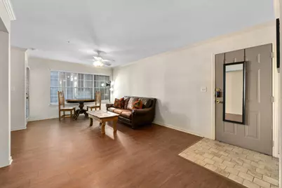 501 W 26th Street #113, Austin, TX 78705 - Photo 4