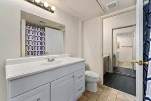 501 W 26th St, Austin, TX 78705 - Photo 16