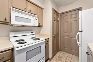 501 W 26th St, Austin, TX 78705 - Photo 10