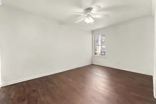 501 W 26th St, Austin, TX 78705 - Photo 14