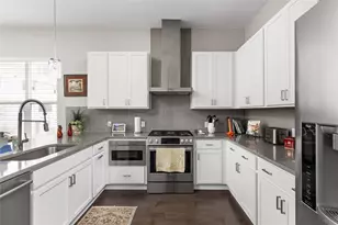 4325 Jackson Ave, Austin, TX 78731 - Photo 12