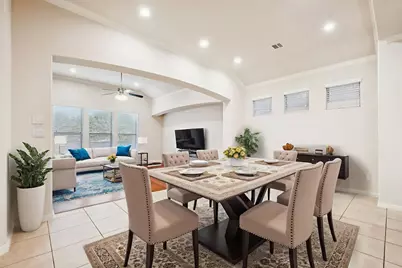 634 Irvin Drive, San Marcos, TX 78666 - Photo 6