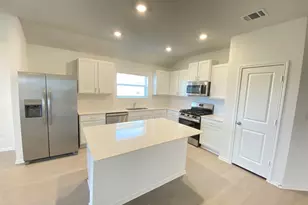 1400 Pickerel St, Leander, TX 78641 - Photo 6