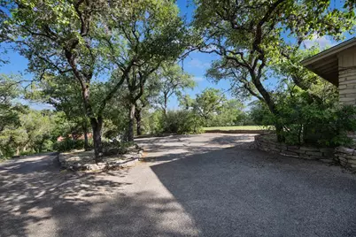 2905 Stratford Drive, Austin, TX 78746 - Photo 8