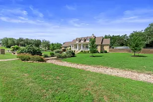 520 Goodnight Trail, Dripping Springs, TX 78620 - Photo 36