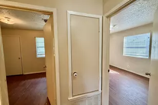 402 Hedgewood Dr, Georgetown, TX 78628 - Photo 8