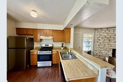 402 Hedgewood Drive #C, Georgetown, TX 78628 - Photo 4