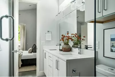 1703 Perez Street #2, Austin, TX 78721 - Photo 22