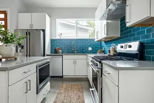 1703 Perez St, Austin, TX 78721 - Photo 12