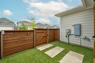 5312 Mulberry Grove Ln, Austin, TX 78723 - Photo 14