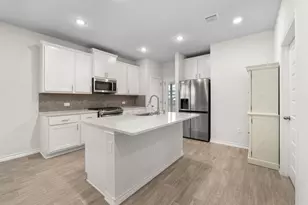 5312 Mulberry Grove Ln, Austin, TX 78723 - Photo 6