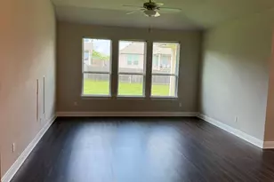 141 Seminole Dr, San Marcos, TX 78666 - Photo 4