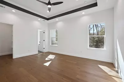 111 Kingwood Drive, Elgin, TX 78621 - Photo 30