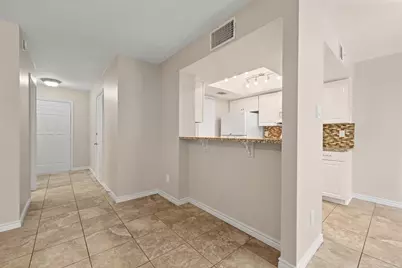 8006 Tuscarora Trail, Austin, TX 78729 - Photo 6